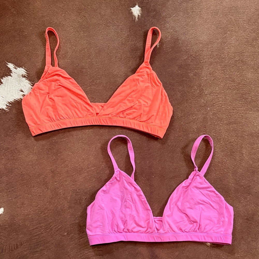 SKIMS Vibrant Coral and Pink Bralette Set
